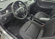 Škoda Rapid Hatchback 999,0 70 kw