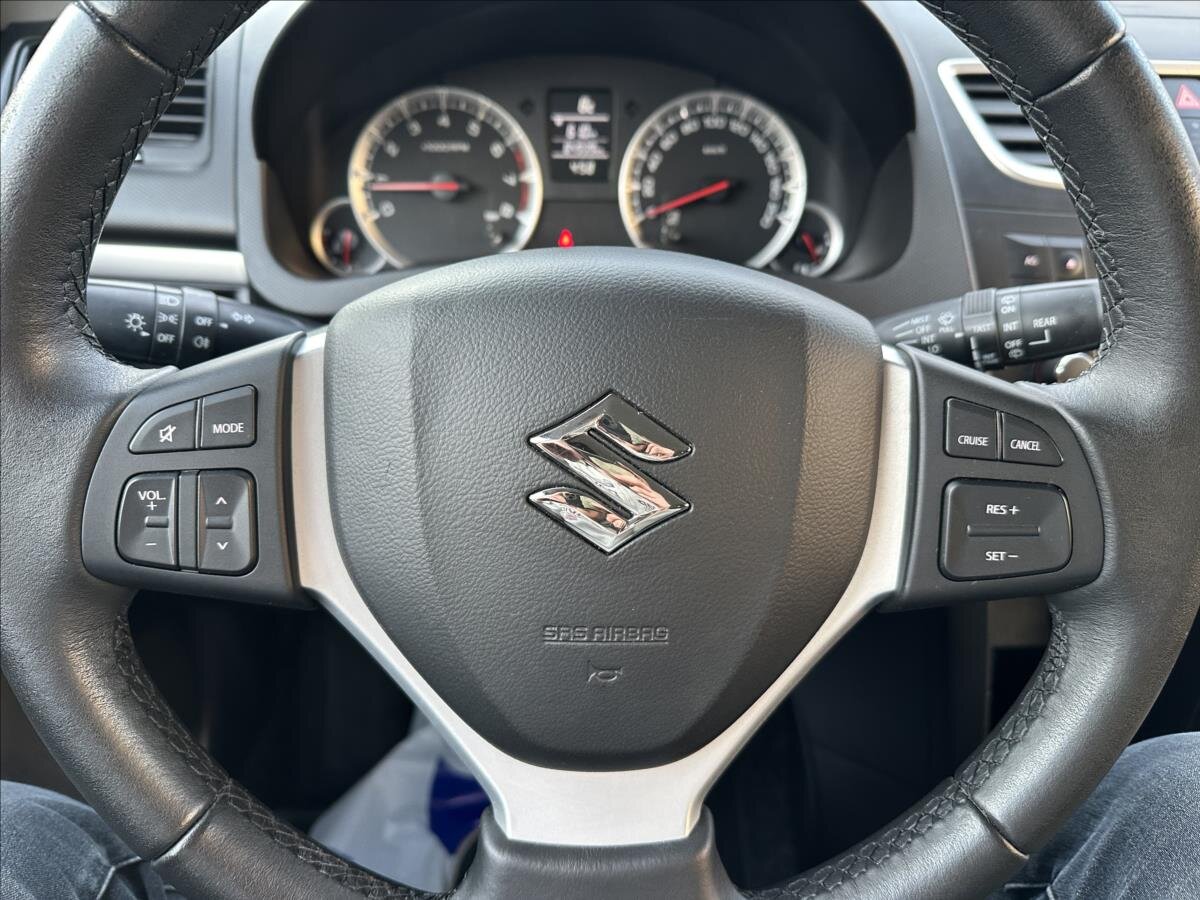 Suzuki Swift Hatchback 1,2 l 69 kw