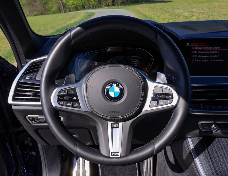 BMW X5 SUV / Terénní 3,0 l 250 kw