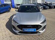 Ford Focus Kombi 999,0 92 kw