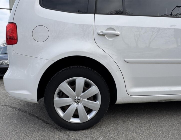 Volkswagen Touran MPV 1,6 l 77 kw