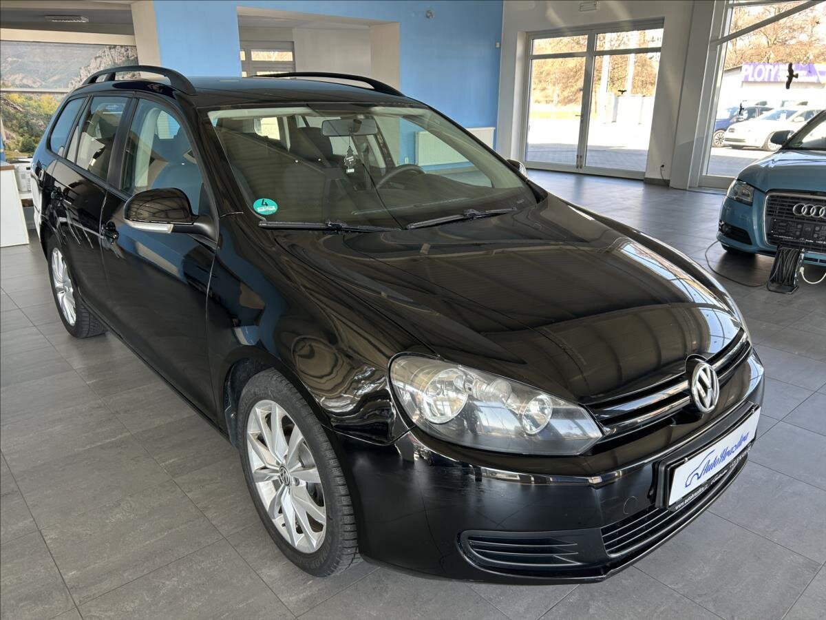 Volkswagen Golf Kombi 1,6 l 77 kw