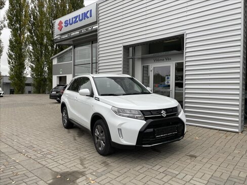 Suzuki Vitara SUV / Terénní 1,4 l 81 kw