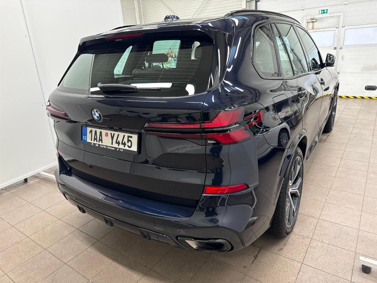 BMW X5 SUV 3,0 l 210 kw