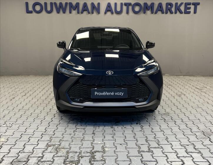 Toyota C-HR 4