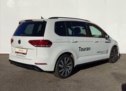 Volkswagen Touran MPV 1,5 l 110 kw
