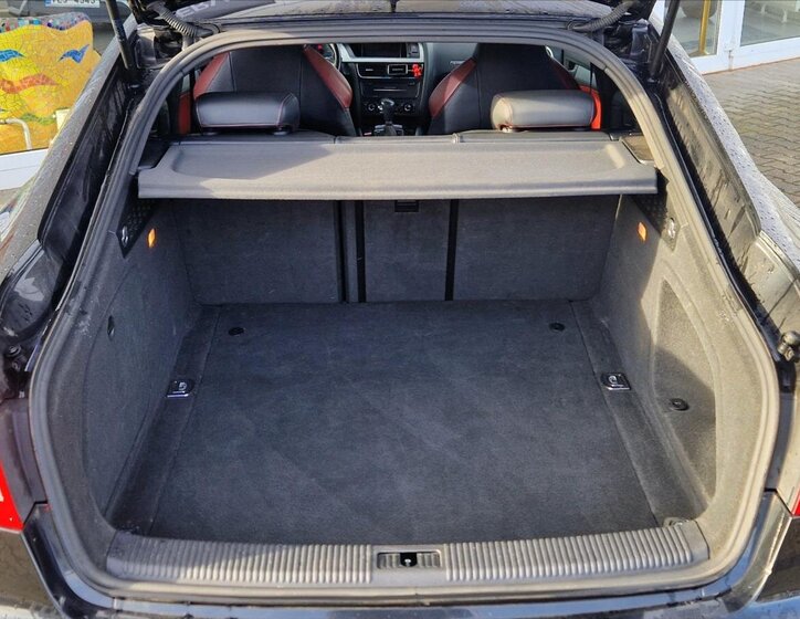 Audi S5 Sedan / Limuzína 3,0 l 245 kw