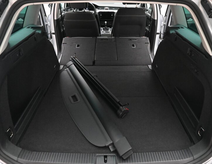 Volkswagen Passat Kombi 2,0 l 110 kw