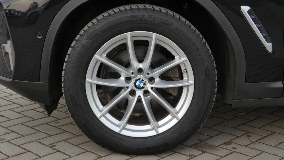 BMW X3 SUV / Terénní 2,0 l 140 kw