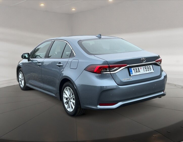 Toyota Corolla Sedan / Limuzína 1,5 l 92 kw
