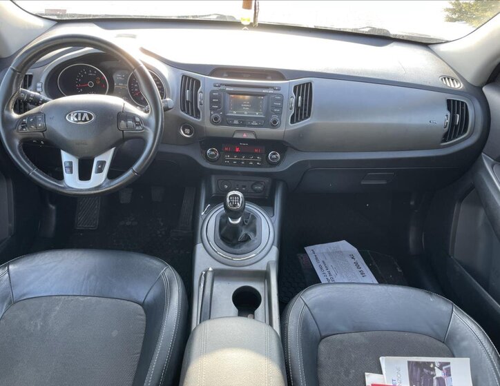 KIA Sportage SUV 2,0 l 135 kw