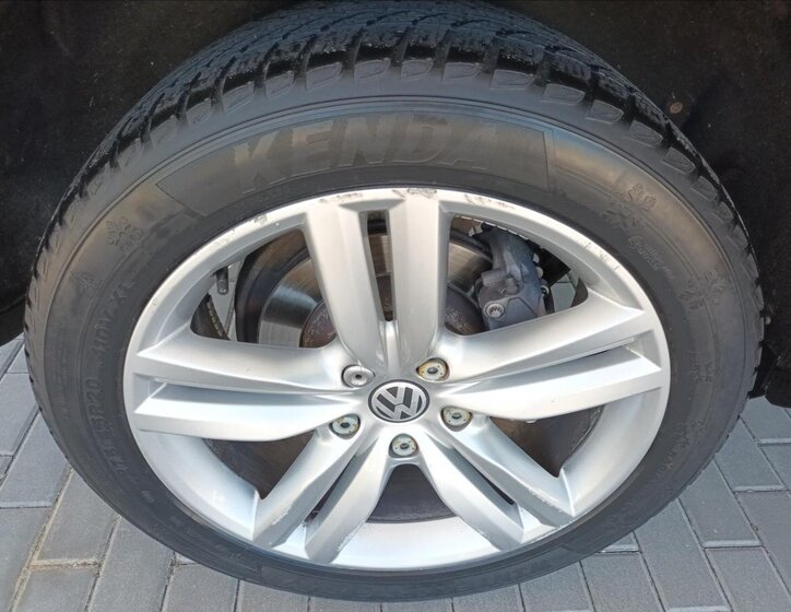 Volkswagen Touareg SUV / Terénní 3,0 l 176 kw