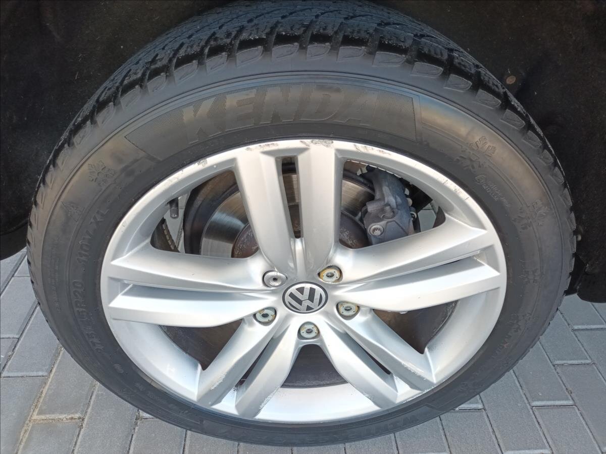 Volkswagen Touareg SUV / Terénní 3,0 l 176 kw