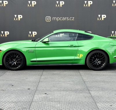 Ford Mustang 8