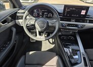 Audi A4 Kombi 2,0 l 140 kw