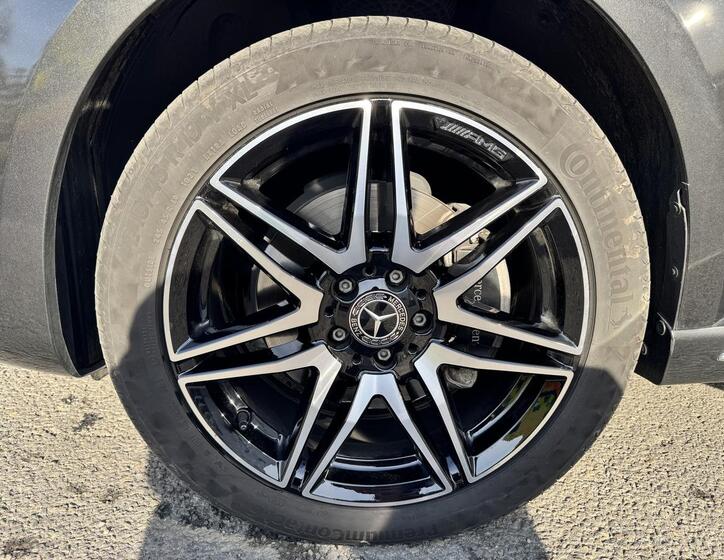 Mercedes-Benz Třídy V 19