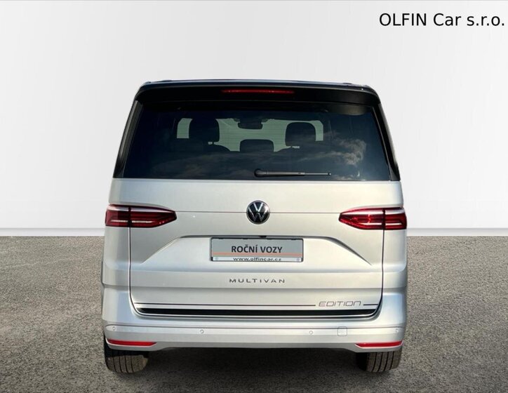 Volkswagen Multivan 8