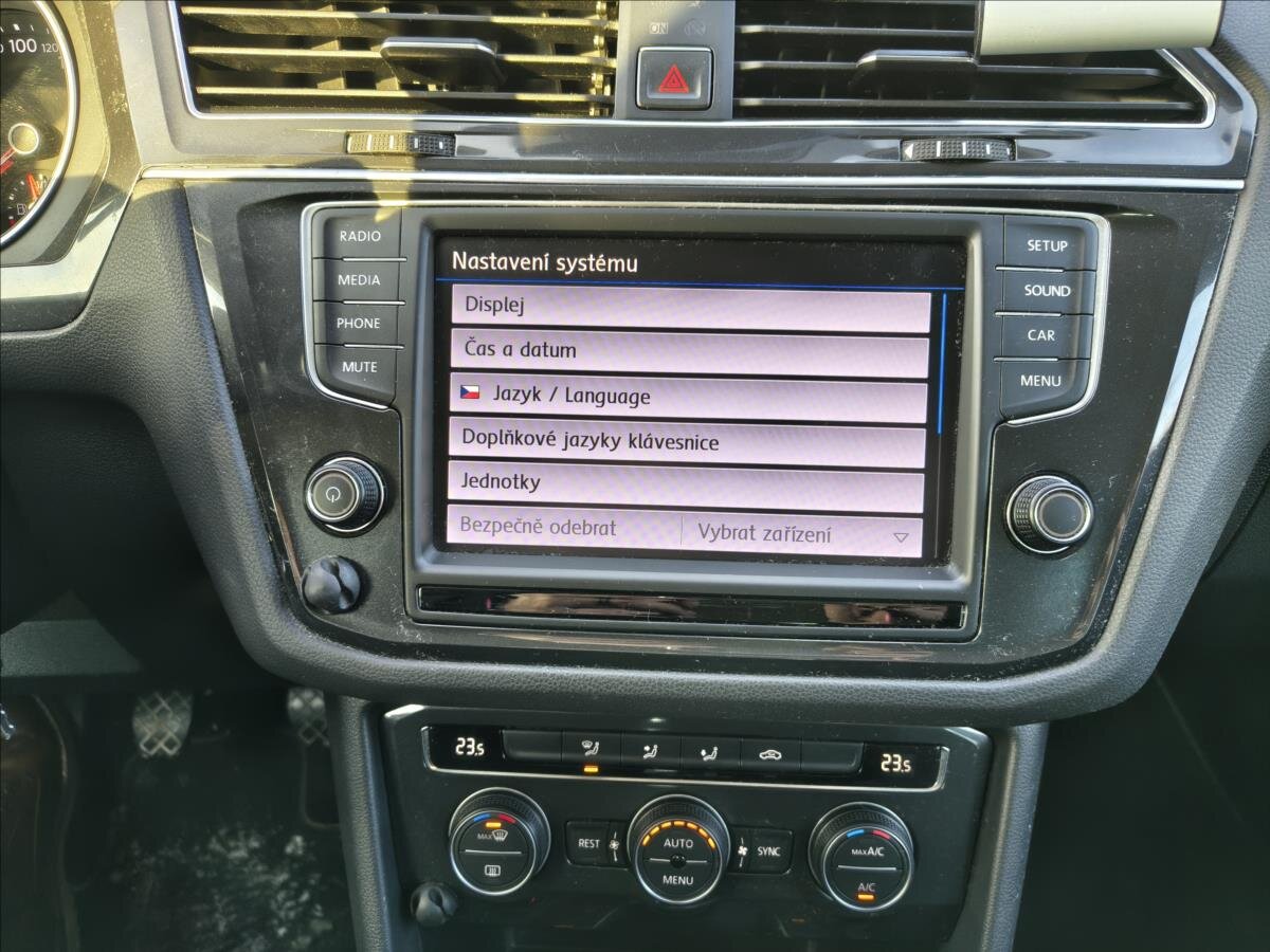 Volkswagen Tiguan SUV 2,0 l 110 kw