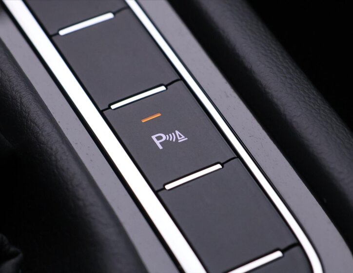 Volkswagen Passat Kombi 2,0 l 110 kw