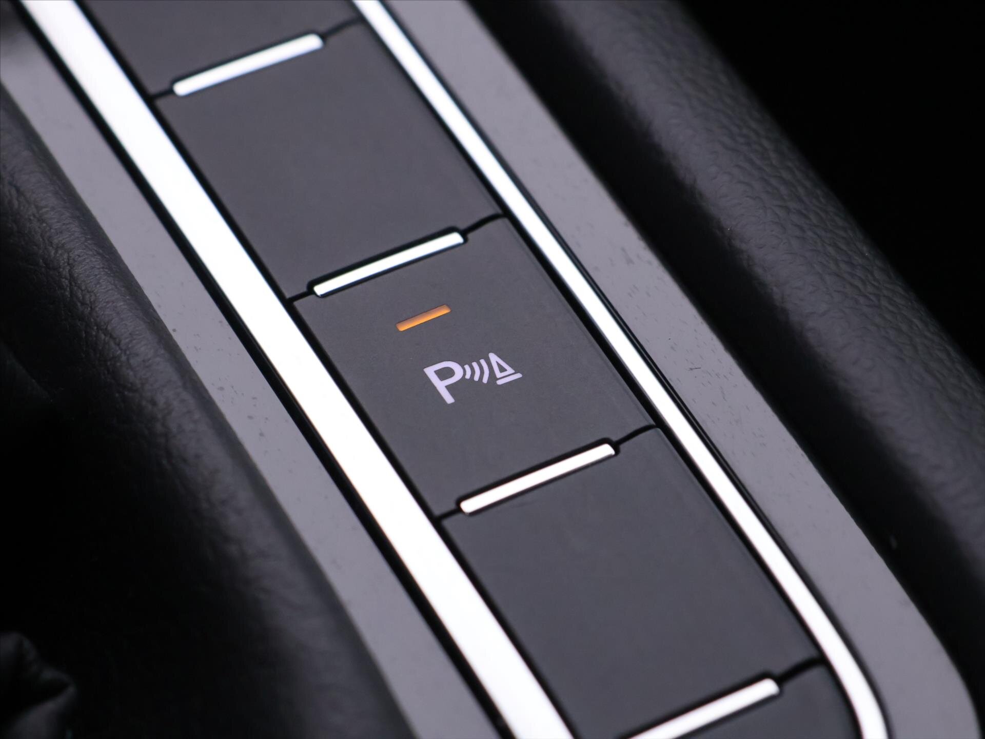 Volkswagen Passat Kombi 2,0 l 110 kw