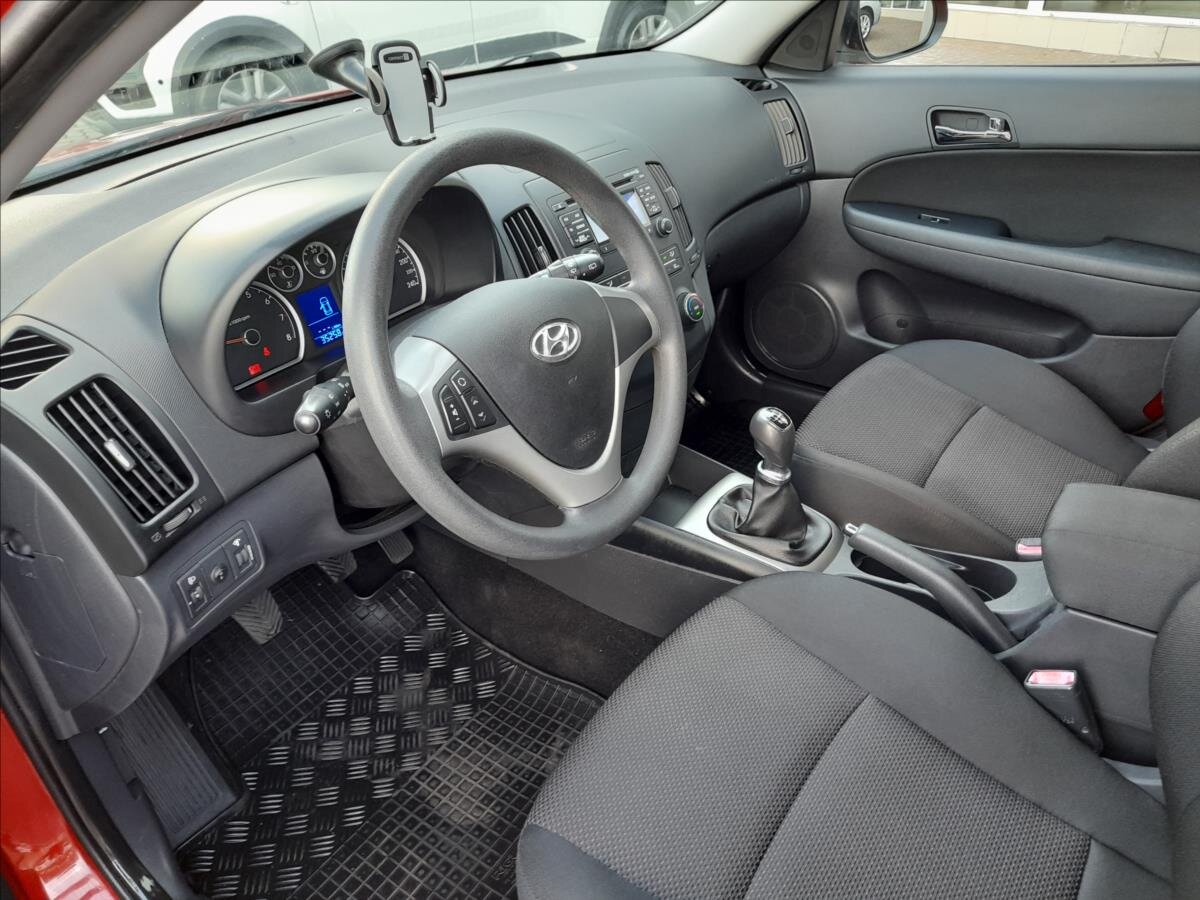 Hyundai i30 Hatchback 1,4 l 80 kw