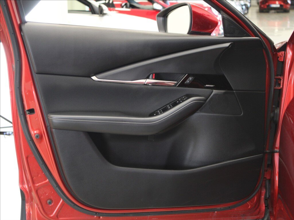 Mazda CX-30 SUV / Terénní 2,0 l 137 kw