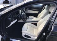 BMW Řada 7 Sedan / Limuzína 3,0 l 190 kw