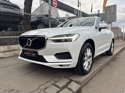 Volvo XC60 SUV / Terénní 2,0 l 145 kw
