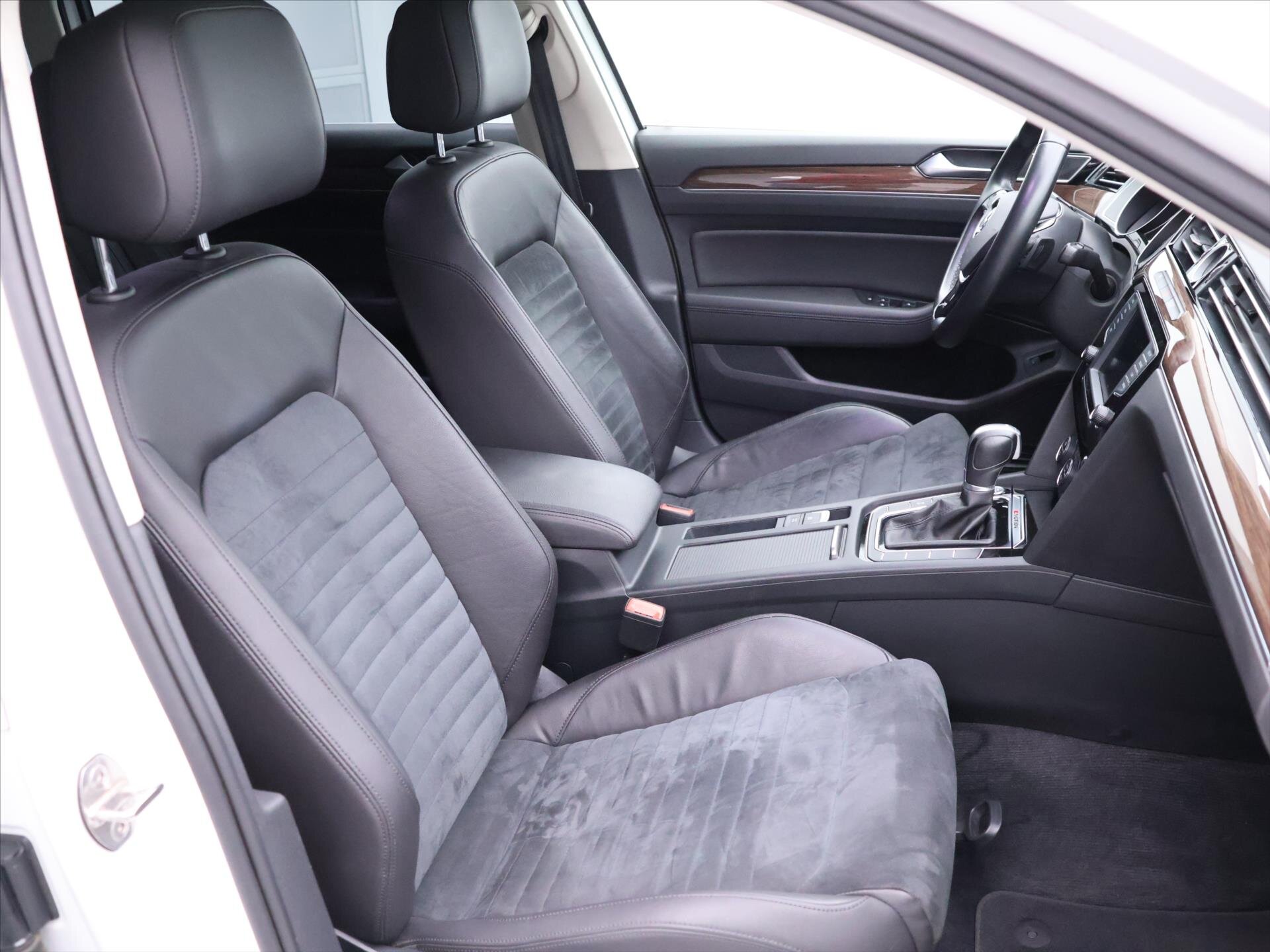 Volkswagen Passat Kombi 2,0 l 140 kw