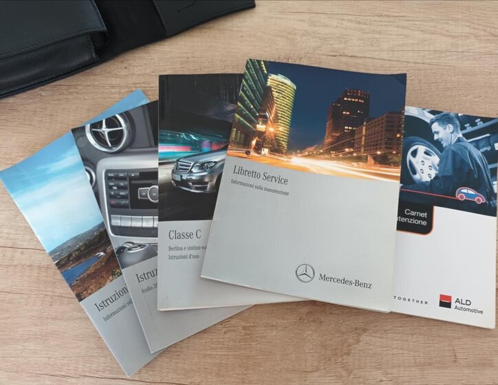 Mercedes-Benz Třídy C Kombi 2,1 l 100 kw