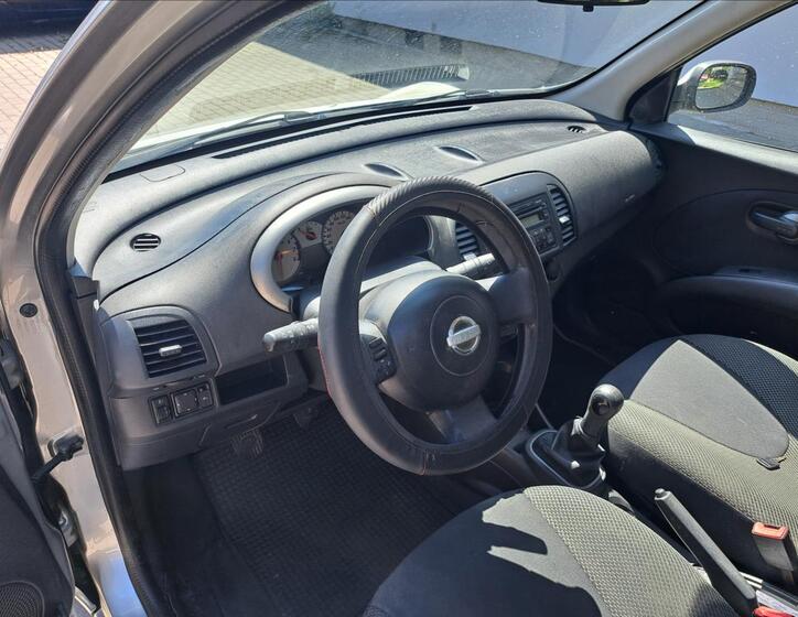 Nissan Micra 17