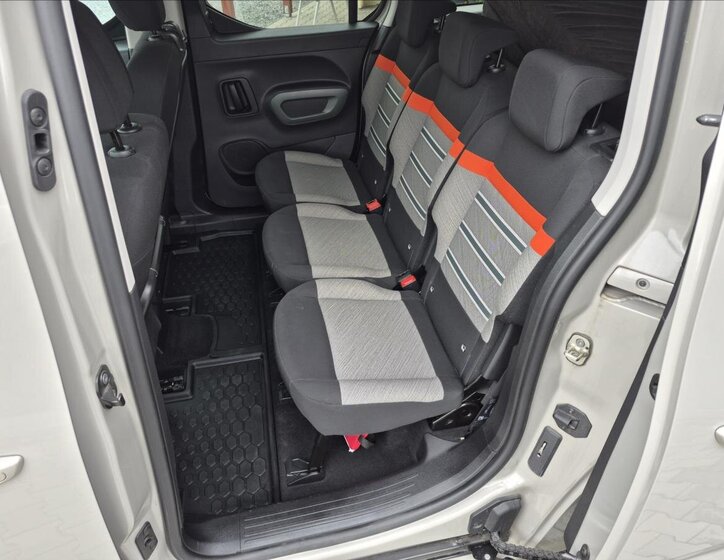 Citroën Berlingo MPV 1,5 l 96 kw