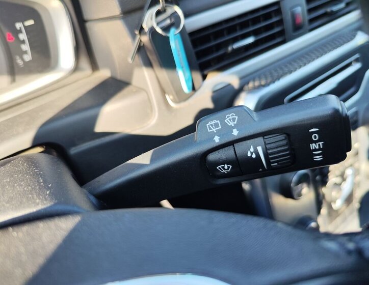 Volvo XC70 Kombi 2,4 l 158 kw