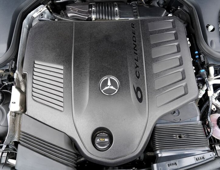 Mercedes-Benz CLS Kupé 3,0 l 270 kw