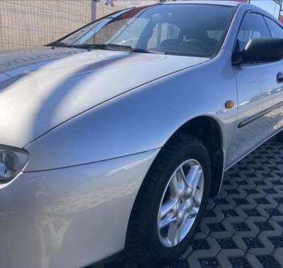 Mazda 323 10