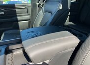 Dodge RAM Pick-up 3,0 l 313 kw