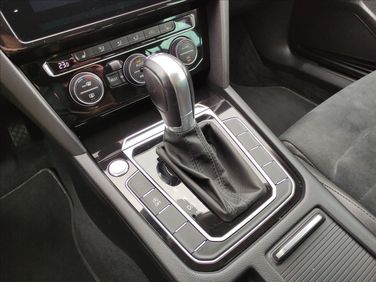 Volkswagen Passat Kombi 2,0 l 110 kw