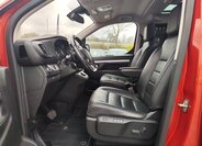 Peugeot Traveller 17