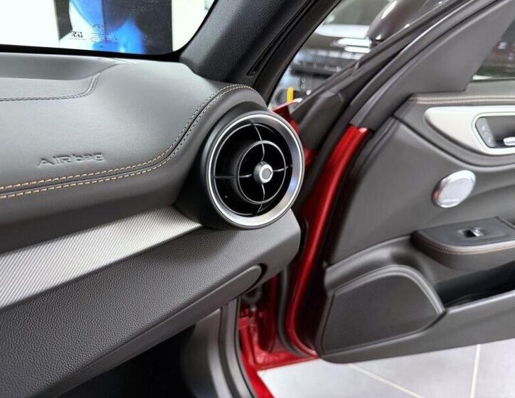 Alfa Romeo Giulia Ostatní 2,0 l 206 kw