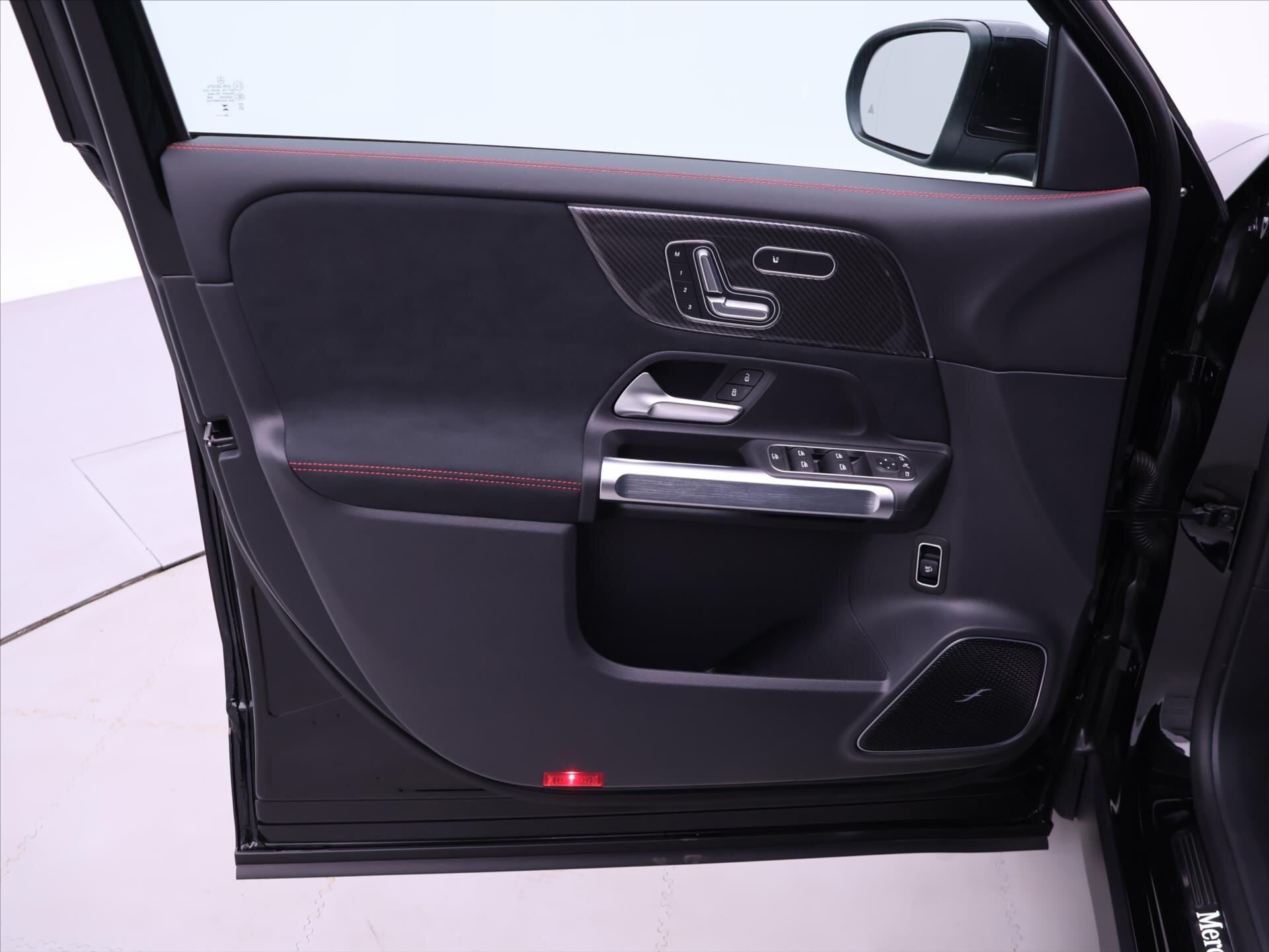 Mercedes-Benz GLB SUV / Terénní 2,0 l 110 kw