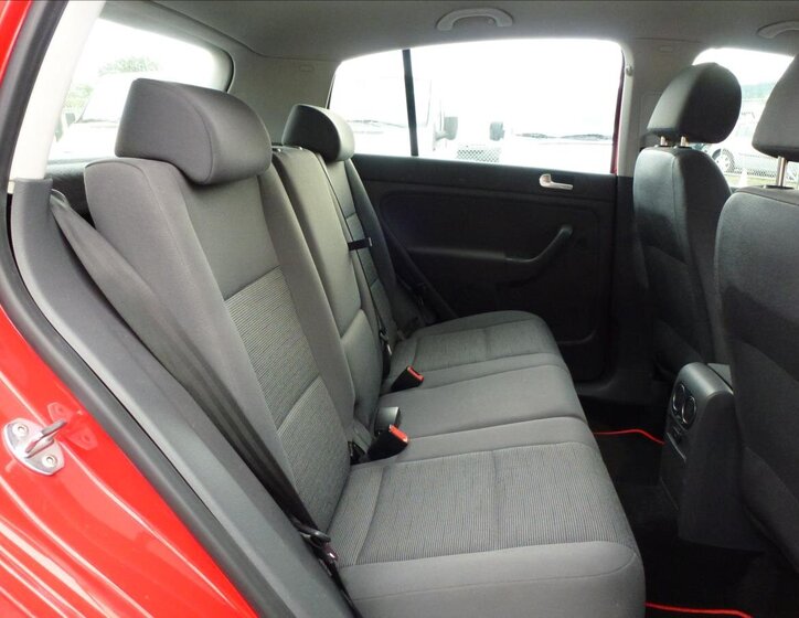 Volkswagen Golf Plus Kombi 1,6 l 85 kw