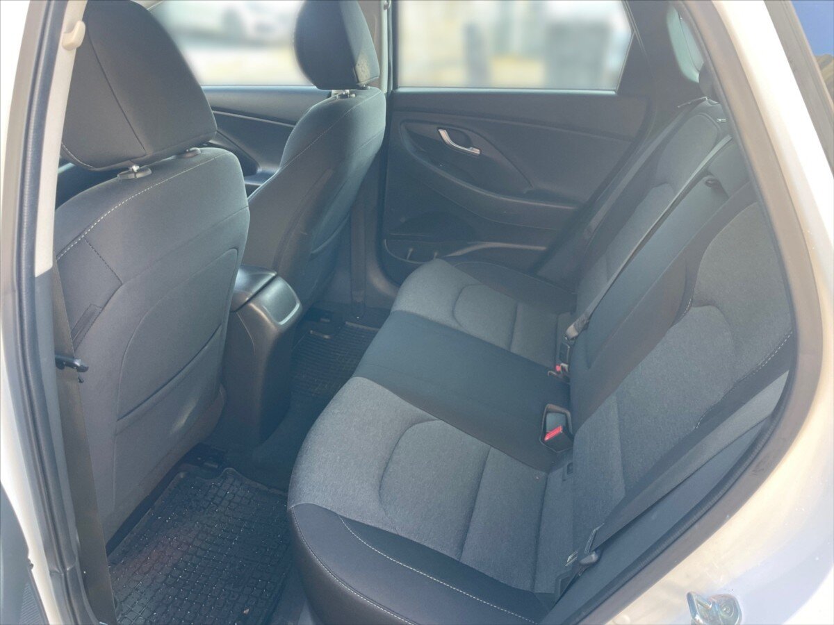 Hyundai i30 Kombi 998,0 88 kw