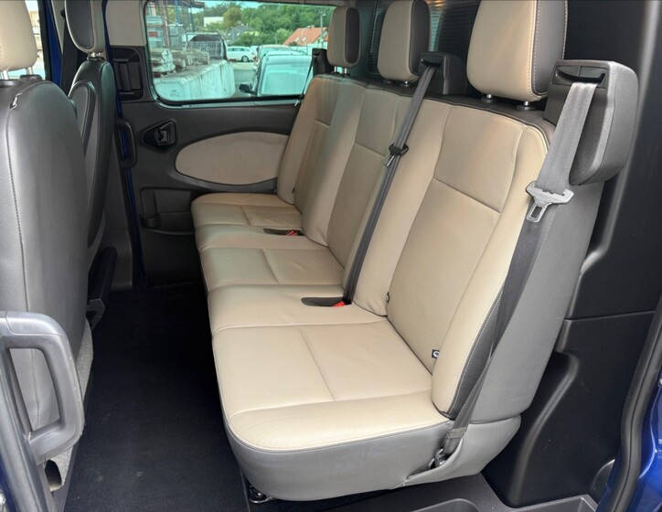 Ford Transit Custom 21