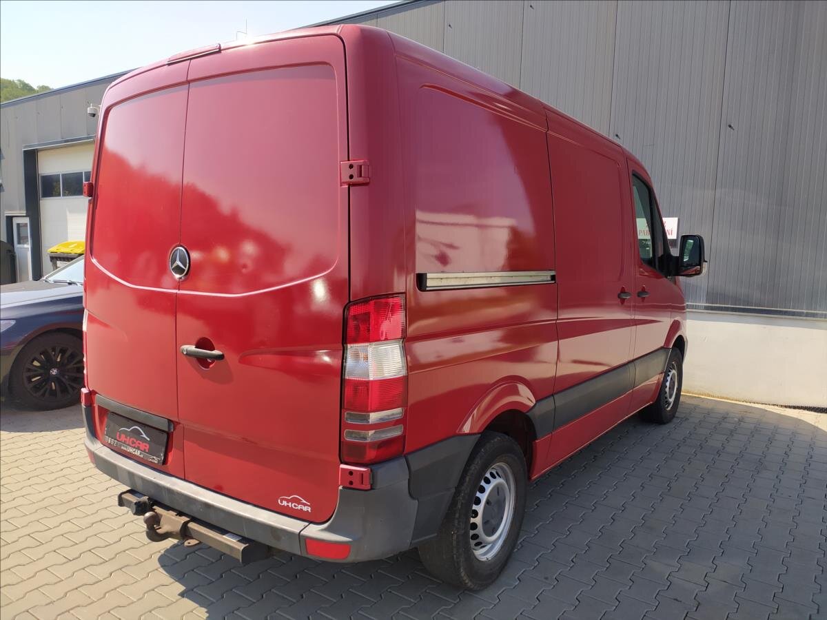 Mercedes-Benz Sprinter Skříň 2,1 l 95 kw