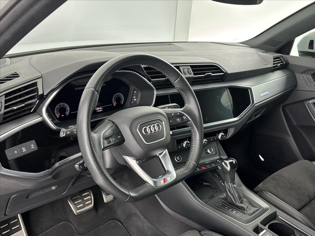 Audi Q3 SUV / Terénní 2,0 l 140 kw