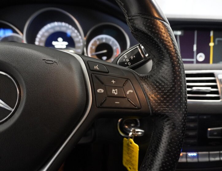 Mercedes-Benz CLS Sedan 3,5 l 225 kw