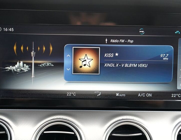 Mercedes-Benz Třídy E 33