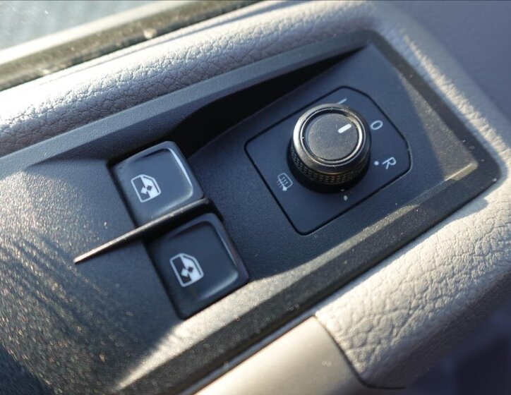 Volkswagen Crafter Ostatní 2,0 l 103 kw