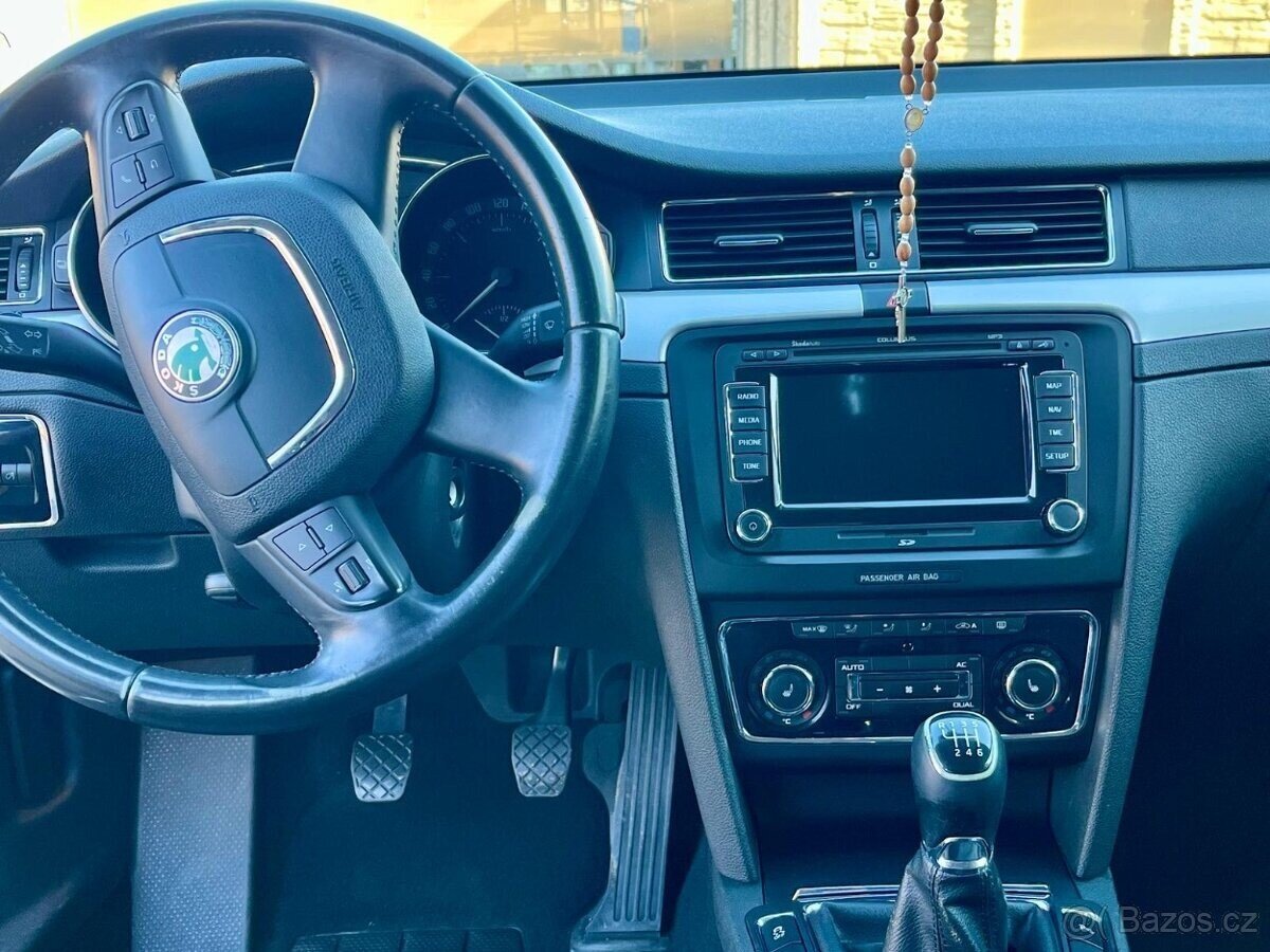 Škoda Superb Kombi 0,0 0