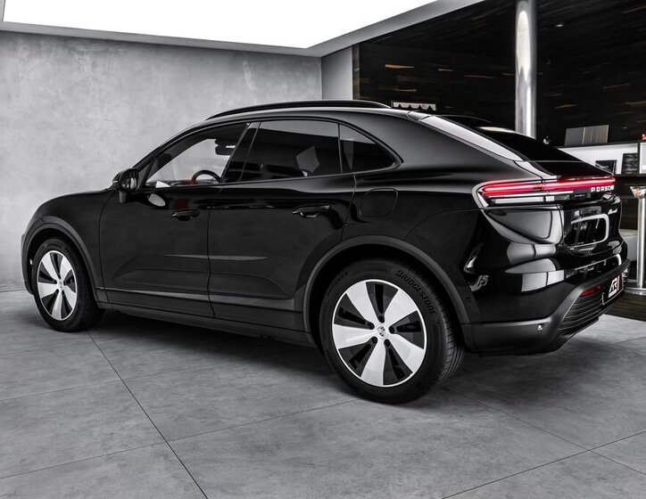 Porsche Macan SUV / Terénní 0,0 285 kw